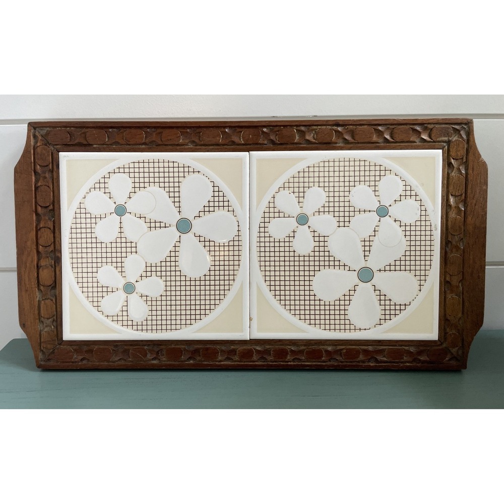 Hand Carved‎ Wood Tile Trivet Country VTG Kitchen Rustic
